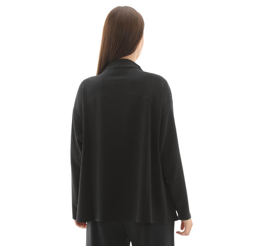 Skechers W Softlux Turtleneck Asymmetric Sweatshirt Kadın Siyah Skechers W Softlux Turtleneck Asymmetric Sweatshirt Kadın Siyah