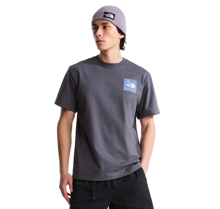 The North Face M Mountaın Escape Relaxed Short Sleeve T Erkek The North Face M Mountaın Escape Relaxed Short Sleeve T Erkek