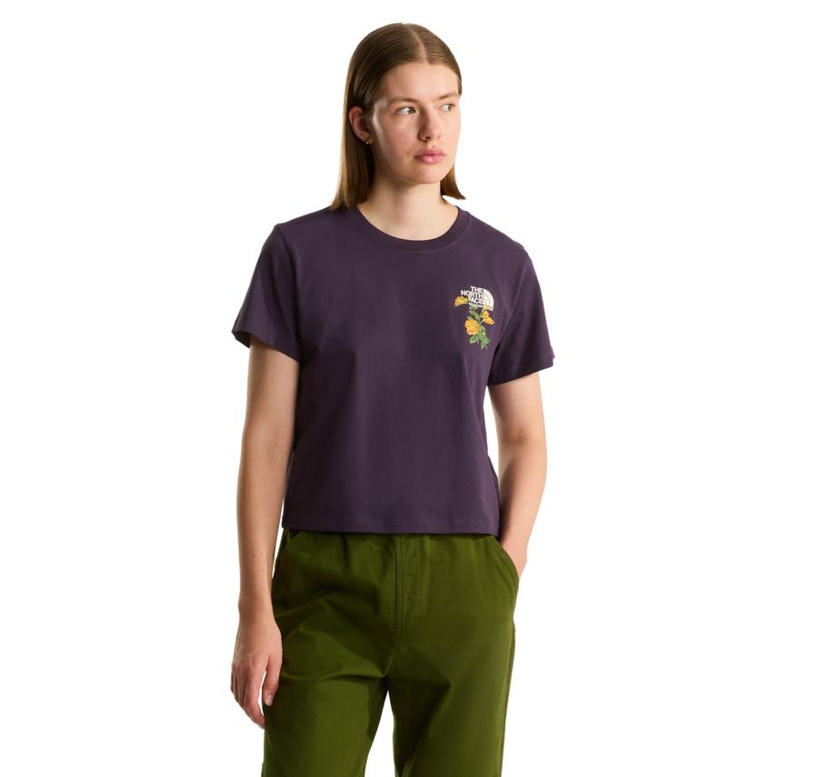 The North Face W Flora Embro Regular Short Sleeve Tee-G Kadın T-Shirt Mor The North Face W Flora Embro Regular Short Sleeve Tee-G Kadın T-Shirt Mor