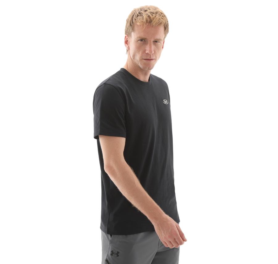 Under Armour Ua Hw Lc Patch Ss Erkek T-Shirt Siyah Under Armour Ua Hw Lc Patch Ss Erkek T-Shirt Siyah