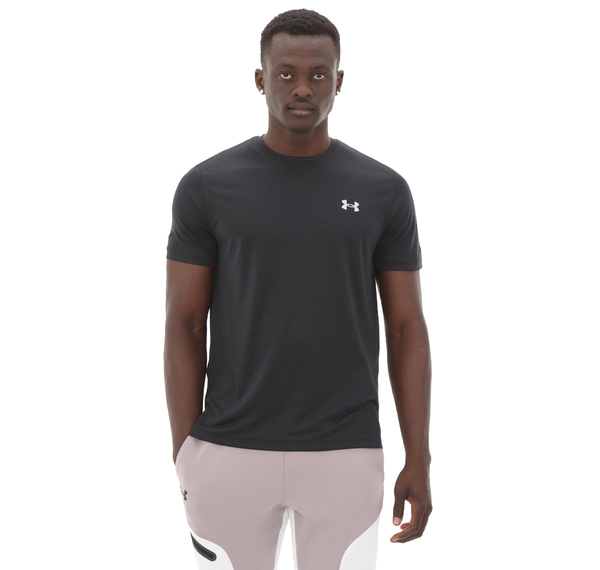 Under Armour Ua Launch Shortsleeve Erkek T-Shirt Siyah Under Armour Ua Launch Shortsleeve Erkek T-Shirt Siyah