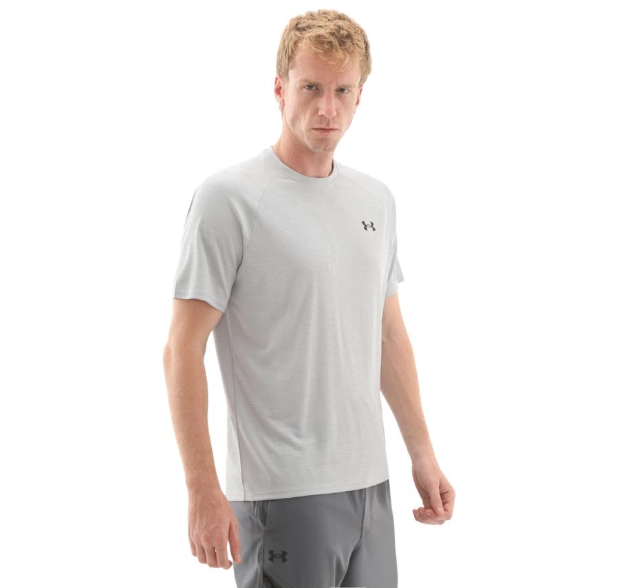 Under Armour Ua Tech Textured Ss Erkek T-Shirt Gri Under Armour Ua Tech Textured Ss Erkek T-Shirt Gri