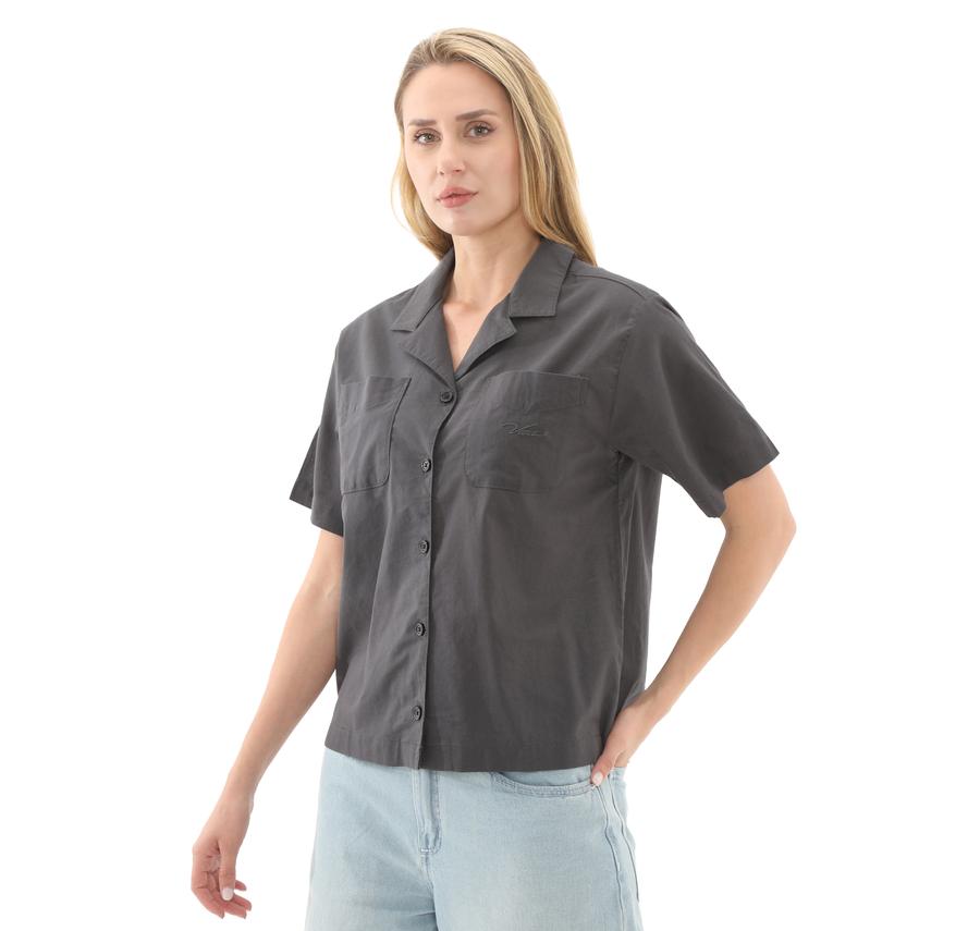 Vans Cassidy Camp Shirt Kadın Gömlek Siyah Vans Cassidy Camp Shirt Kadın Gömlek Siyah