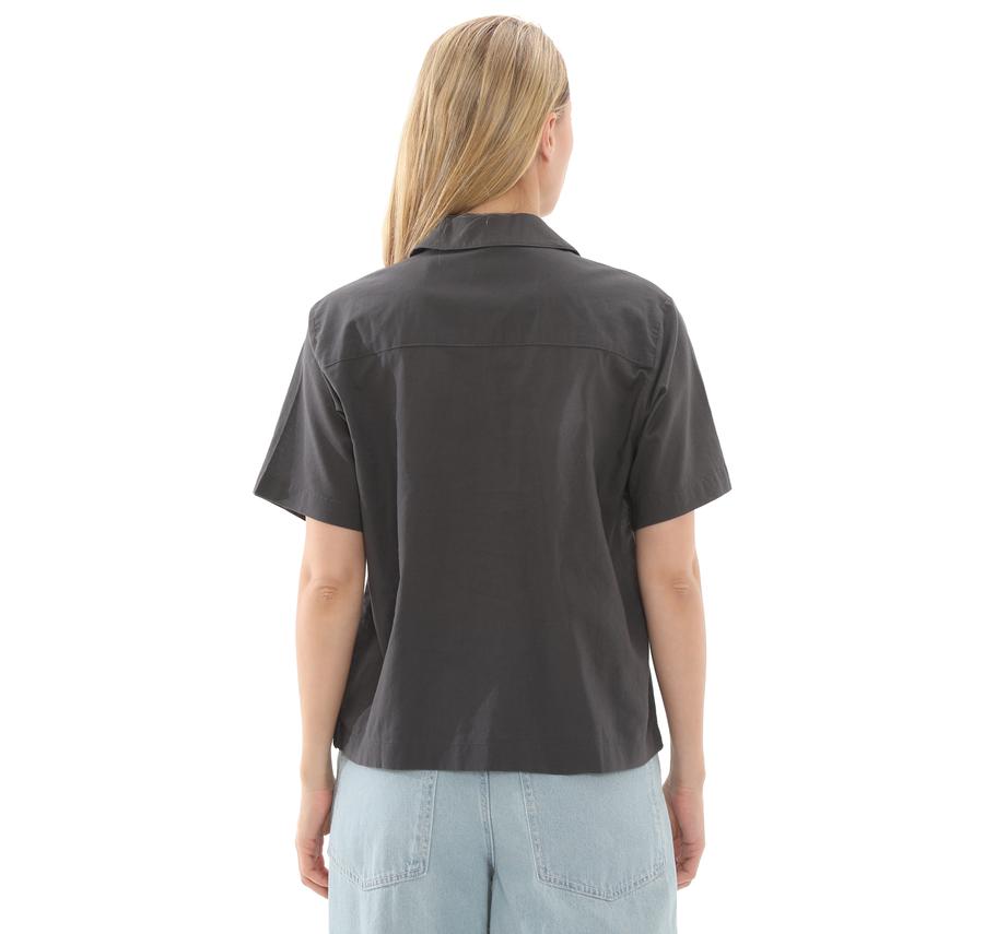 Vans Cassidy Camp Shirt Kadın Gömlek Siyah Vans Cassidy Camp Shirt Kadın Gömlek Siyah