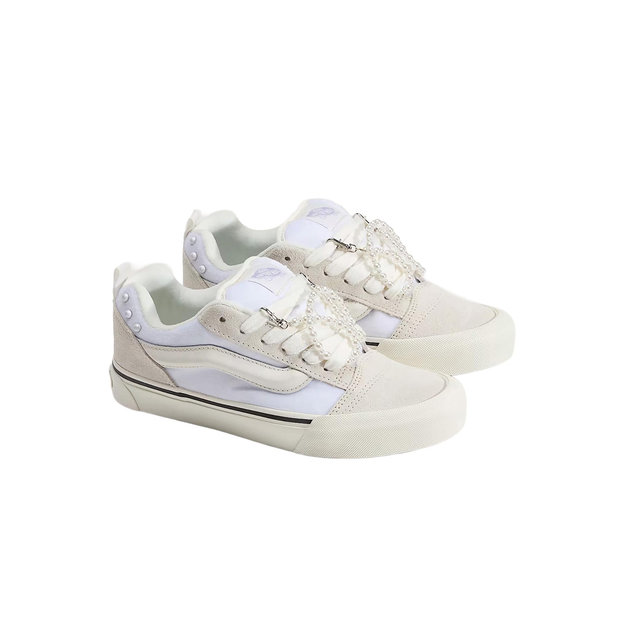 Женские шлепки Vans Knu Skool Terlik