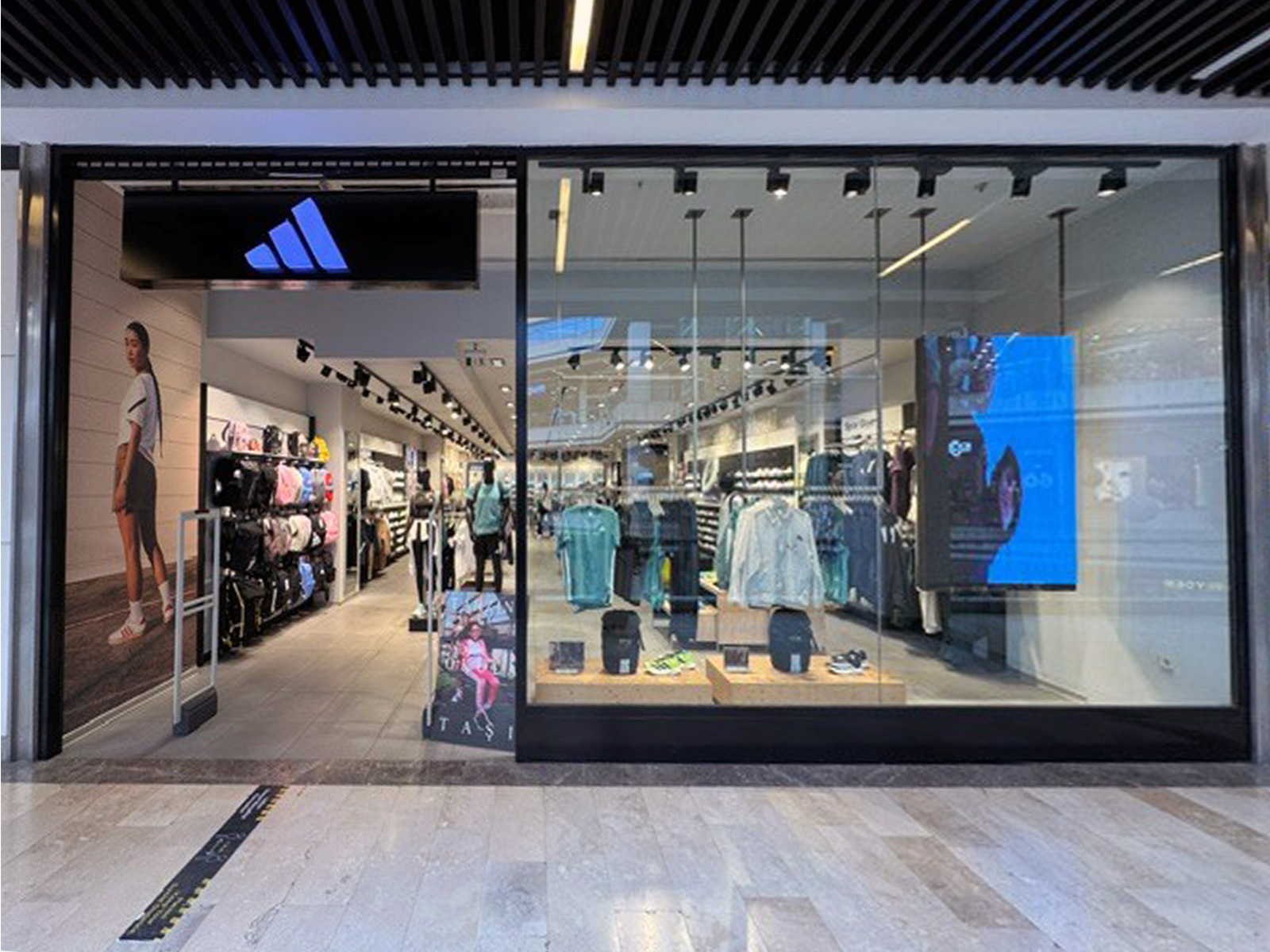 Metrogarden adidas Metrogarden adidas