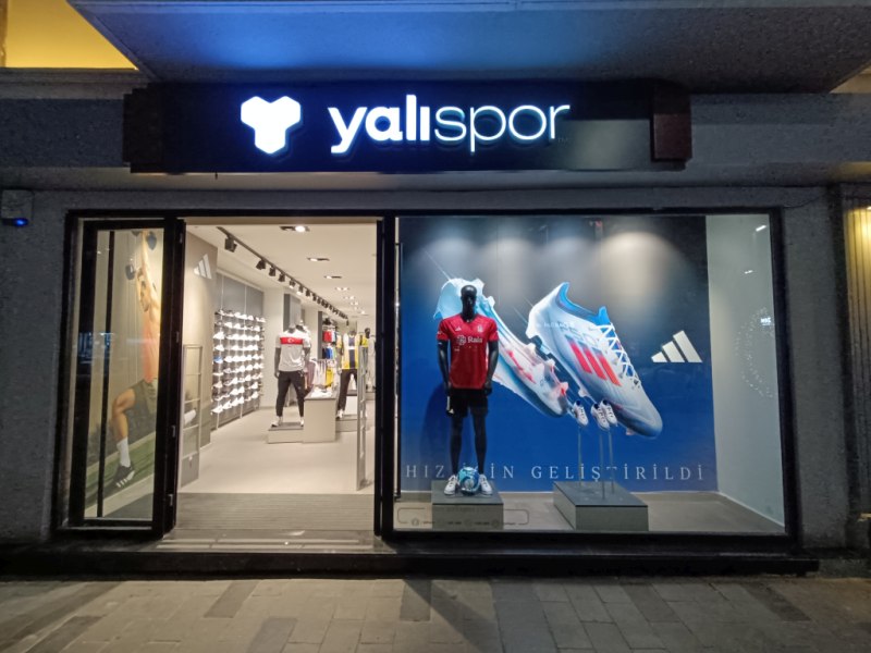 Uşak Yalı Spor Uşak Yalı Spor